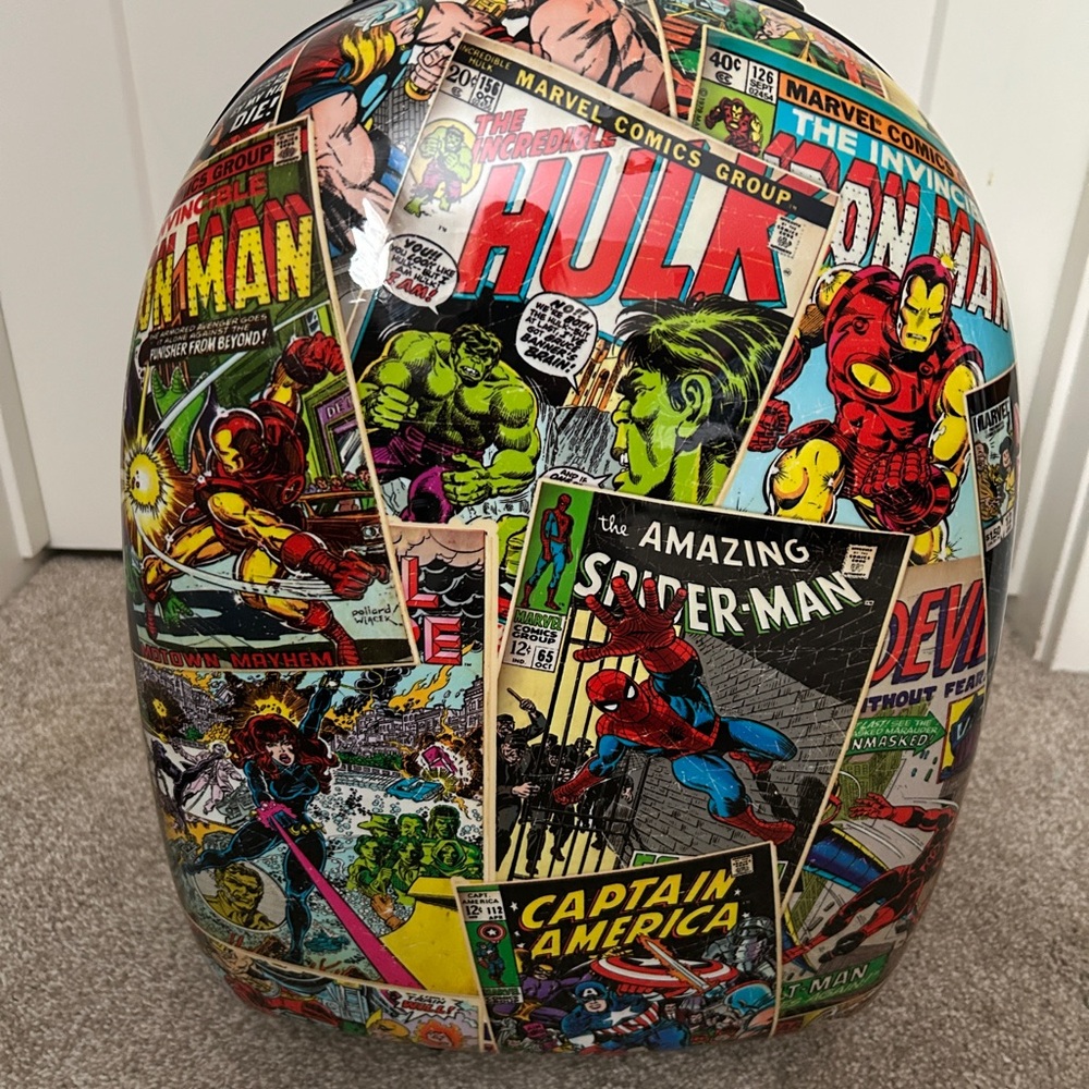 Marvel Heys Black Travel Bag